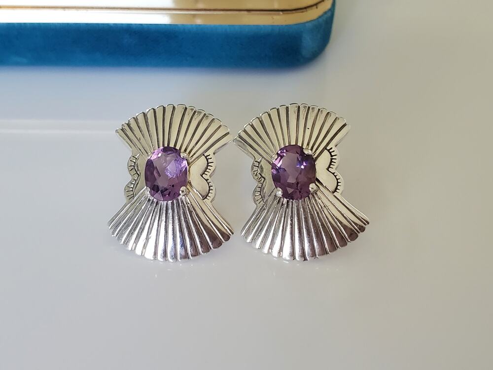 Vintage Ribbed Sterling Silver Amethyst Stud Earrings